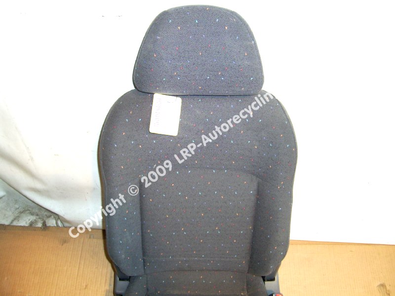 Hyundai Trajet original Sitz rechts mittlere Reihe BJ2002